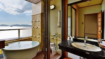 客房, 海景 | 房內夾萬、書桌