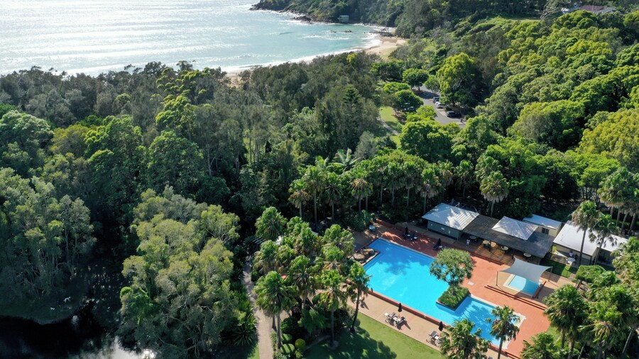 Charlesworth Bay Beach Resort