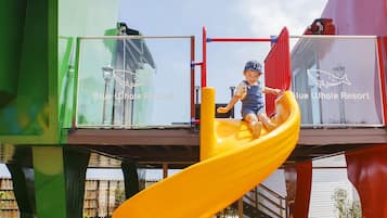 Children's play area - outdoor