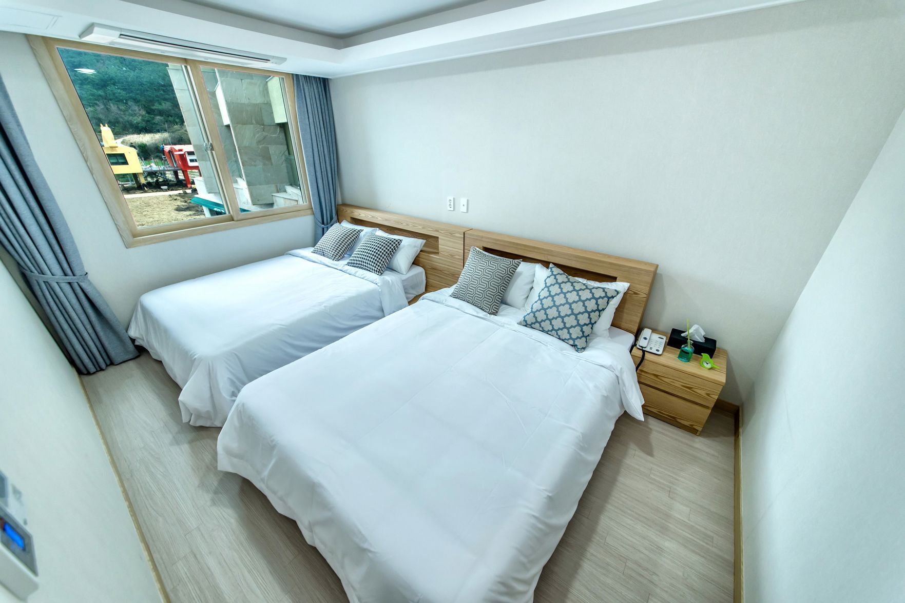 Ropa de cama de alta calidad y cortinas blackout 