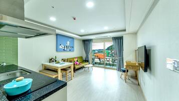 Family Room (Luxury B) | Living area | TV