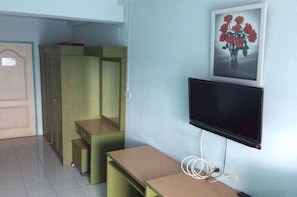 Standard Double Room | Schreibtisch, kostenloses WLAN