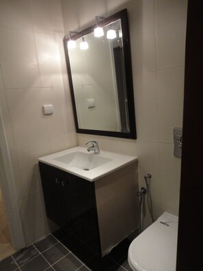 Leilighet – premier, 2 soverom | Vask på badet