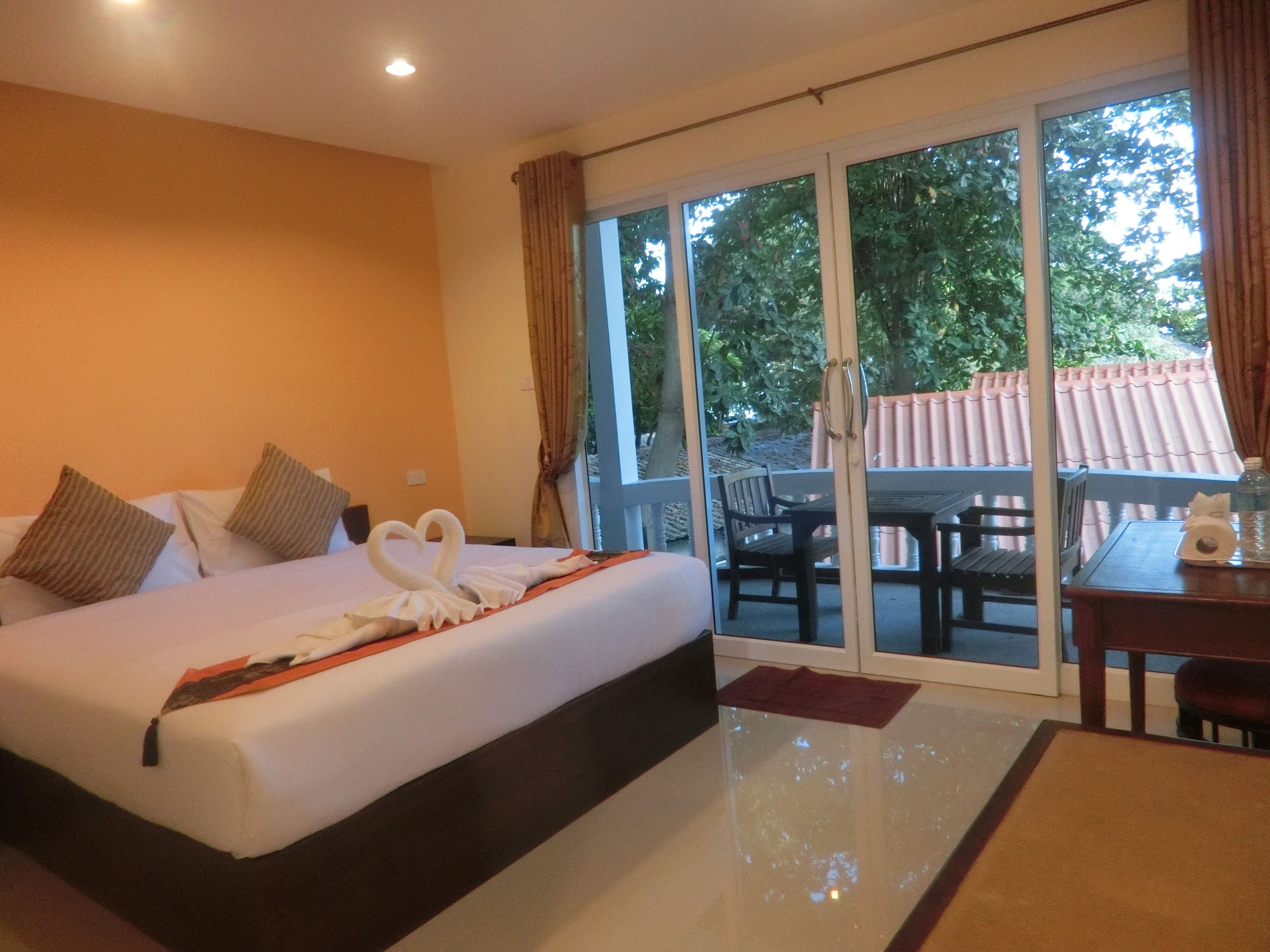 Double Room | Desk, blackout curtains, free WiFi