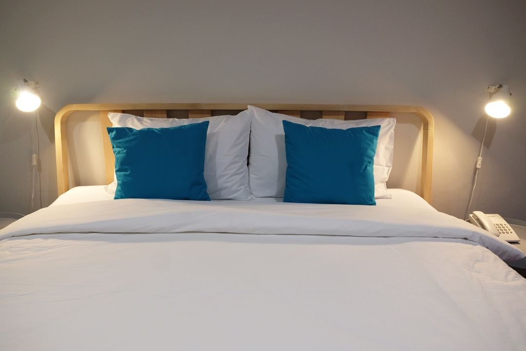 standard double room | free wifi, bed sheets