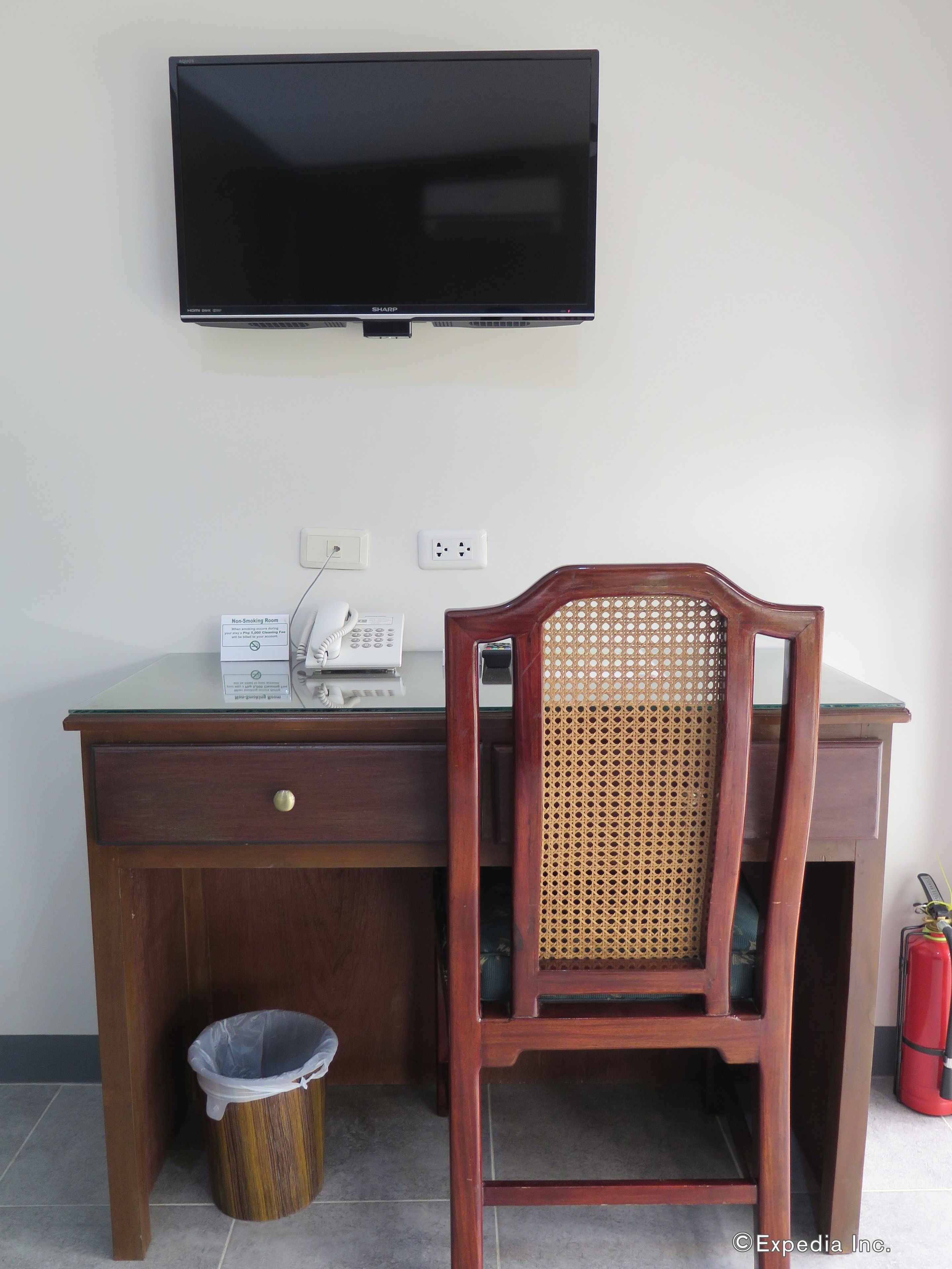 Photo - 717 Cesar Place Hotel