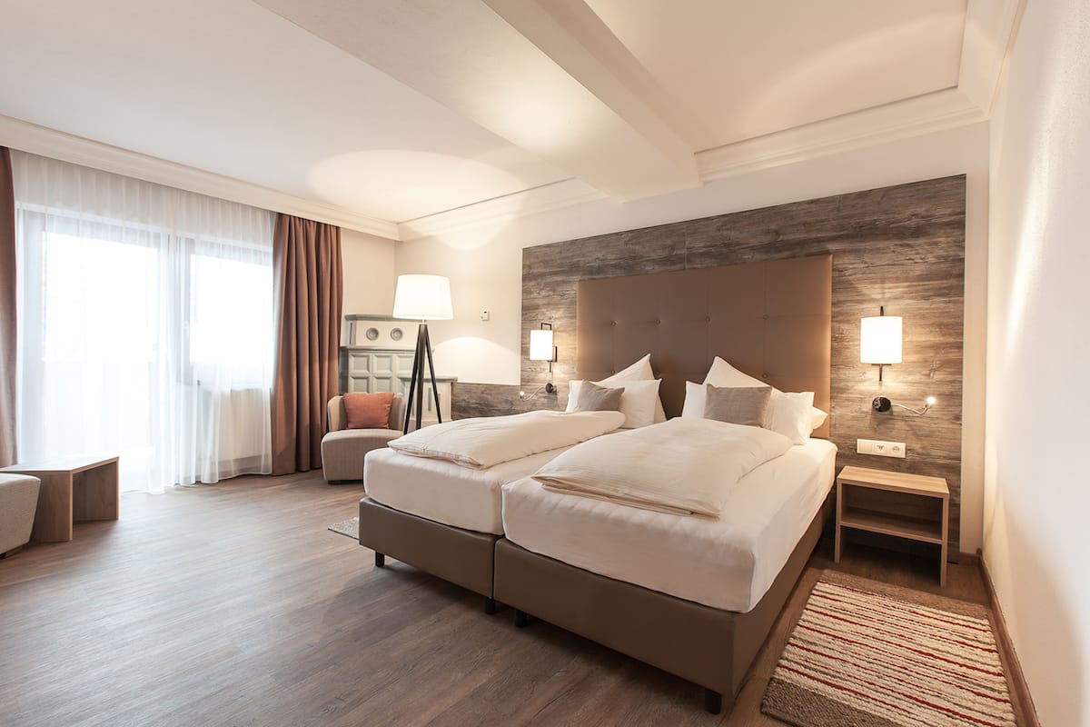 superior double room, balcony, mountain view | premium bedding, in-room safe, desk, soundproofing