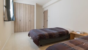 House, 4 Bedrooms | 4 bedrooms, WiFi (free) - Chibana Terrace (Okinawa)