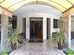 Entrada de la propiedad
