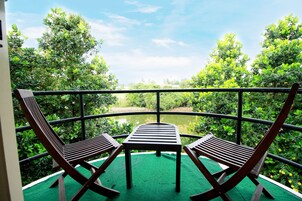 Habitación triple Deluxe | Terraza o patio