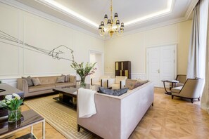 TV - Residence Wollzeile (Vienna)