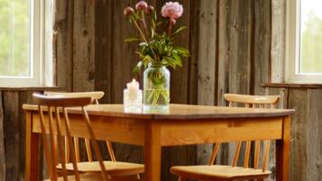 Free buffet breakfast