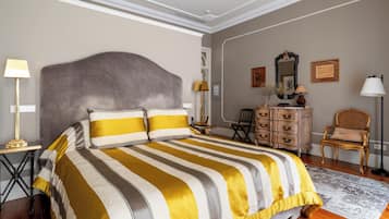 Suite, 1 Double Bed, Terrace | 1 bedroom, premium bedding, minibar, in-room safe