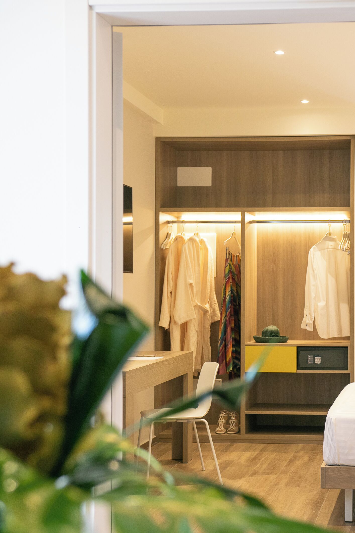 Suite Quadrupla | In-room safe, desk, iron/ironing board, free WiFi