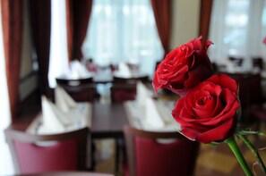 Daily buffet breakfast for a fee - Hotel Hollywood (Rimini)