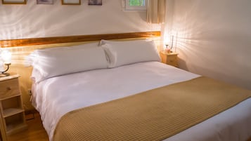 1 bedroom, down duvets, soundproofing, iron/ironing board