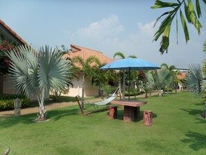 Garden - Two Fifty Nine Resort (Si Racha)