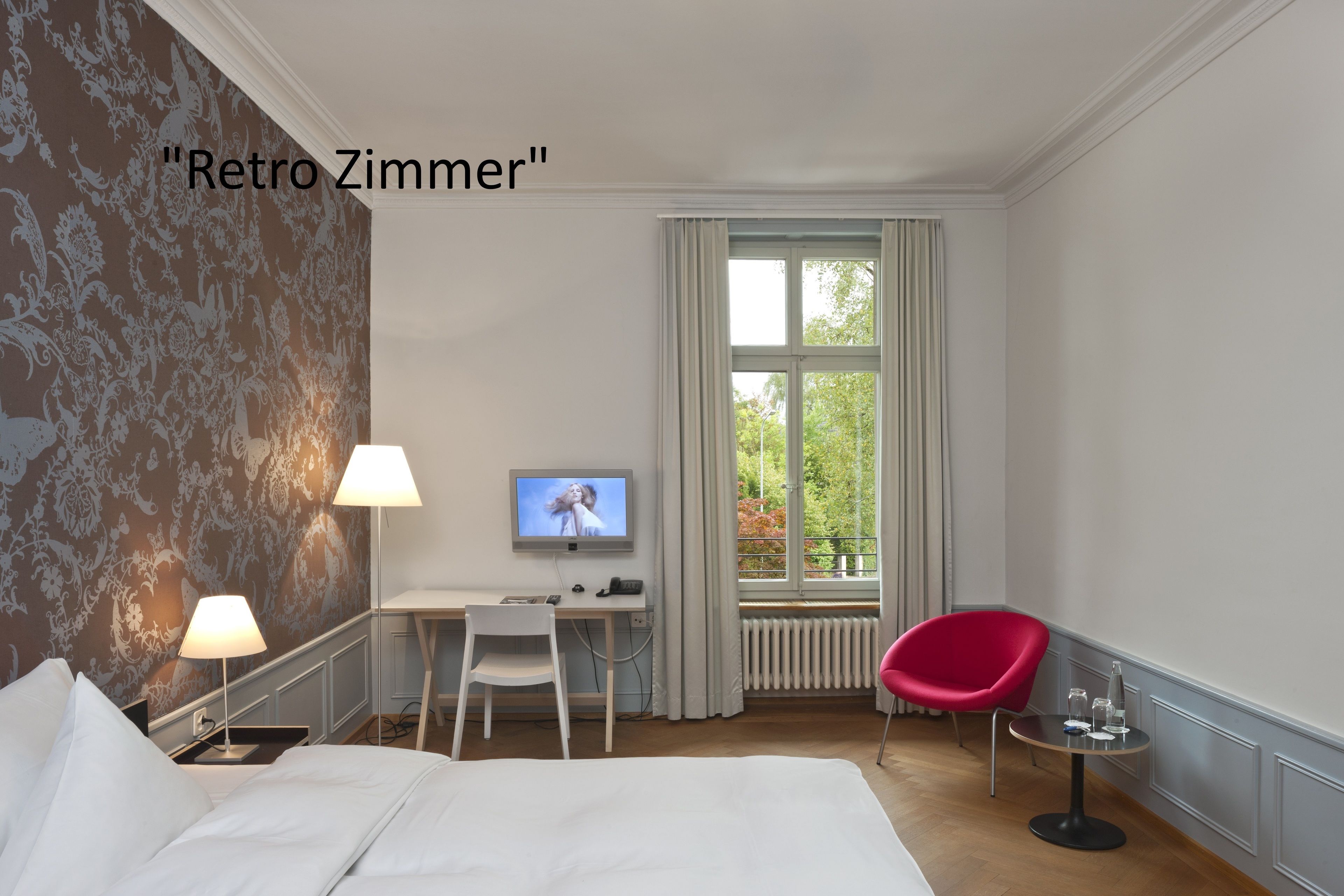 individually decorated, desk, soundproofing, free wifi