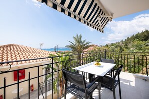 Superior Apartment, 1 Bedroom, Partial Sea View | Terrace/patio - Barefoot Contessa (Kefalonia)