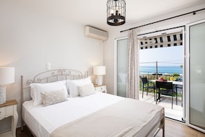 Superior Apartment, 1 Bedroom, Sea View | Premium bedding, free WiFi, bed sheets