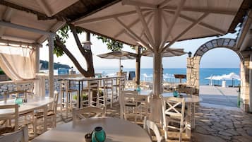 Bar en la playa