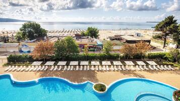 Suite, 1 King-Bett, Meerblick | Hochwertige Bettwaren, Daunenbettdecken, Zimmersafe, Schreibtisch