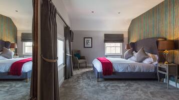 Decoración individual, mobiliario individual, escritorio