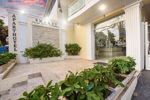 Exterior - Hotel Shakey (Santo Domingo)