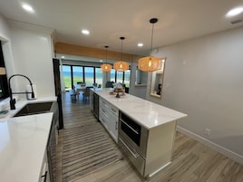 Luxury Villa | Free WiFi, bed sheets