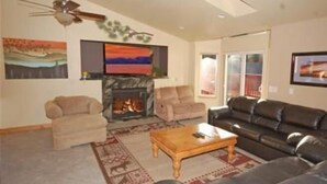 House, 6 Bedrooms | Living area - 3511 Pony Express Way (South Lake Tahoe)
