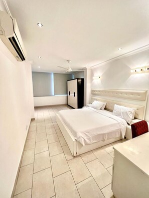 Apartment, 3 Schlafzimmer, Küche, Stadtblick