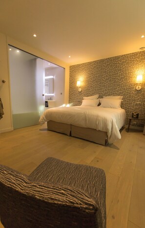 Habitación Deluxe doble (Bagatelle) | 1 dormitorio, ropa de cama de alta calidad, minibar y caja fuerte
