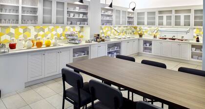 Hyatt Place Cleveland/Lyndhurst/Legacy Village