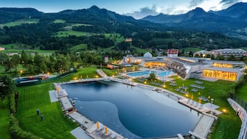 Steam room, body treatments, massage/treatment rooms