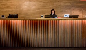 Reception - Central City Hostel (Oslo)