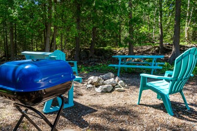 Mikinaak Cottage & Cabin Rentals