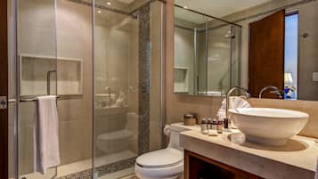Premium Penthouse, 1 Bedroom, Terrace, Resort View (Mi Cielo) | Bathroom sink