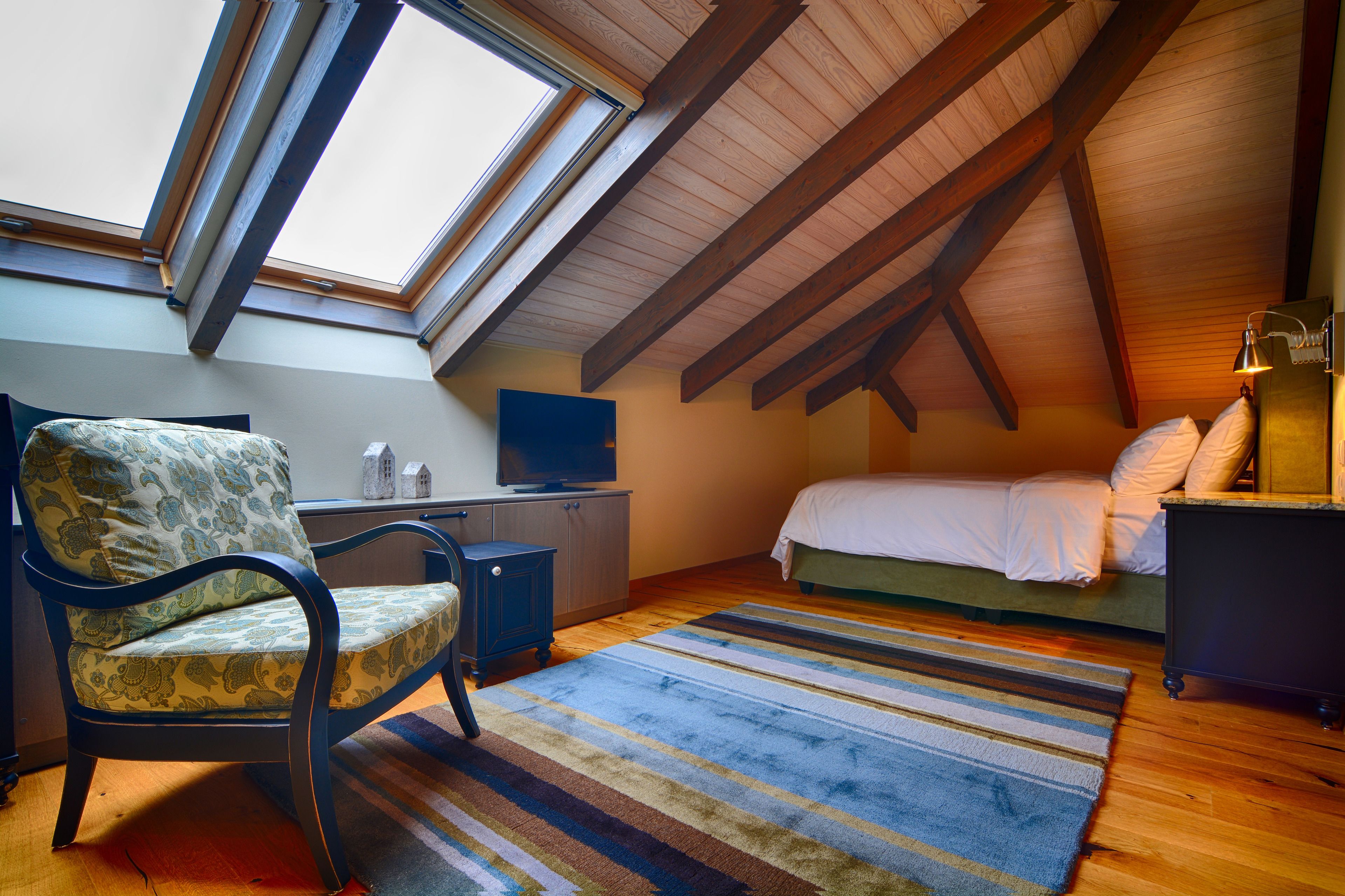 superior loft | 1 bedroom, egyptian cotton sheets, premium bedding, memory-foam beds