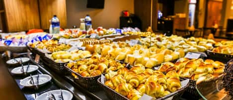 Dagelijks ontbijtbuffet (BRL 38 per persoon)