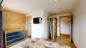 In-room safe, individually decorated, individually furnished