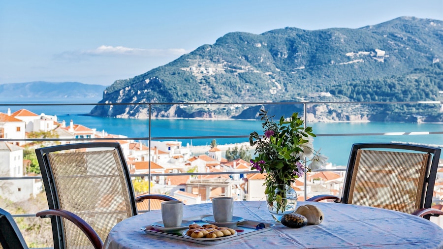 Thea Home Hotel by Booking Kottas