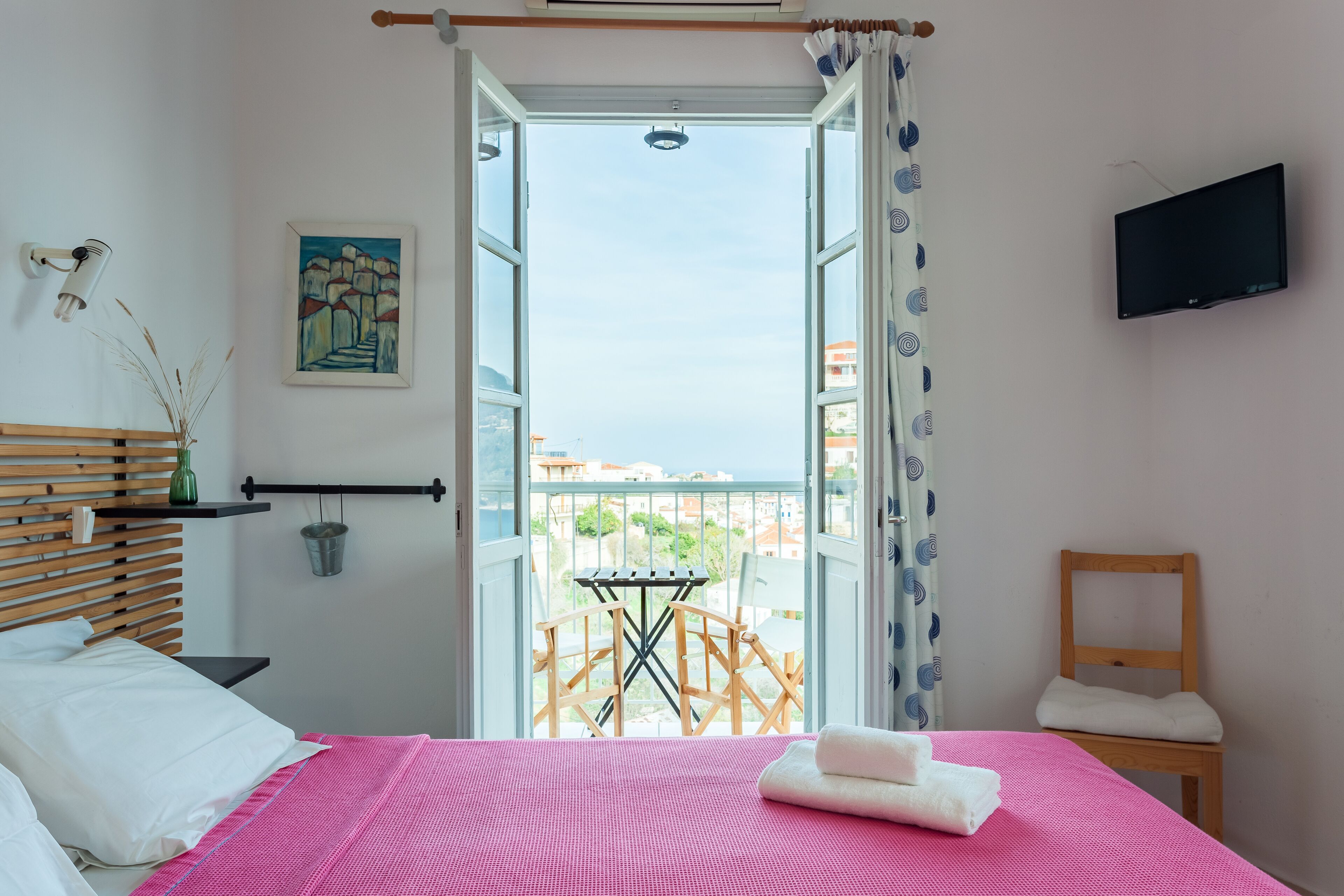 Double Room Sea View | Laptopgeeigneter Arbeitsplatz, Verdunkelungsvorhänge