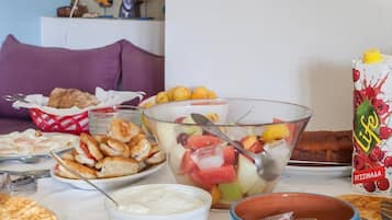 Tägliches kontinentales Frühstück gegen Gebühr