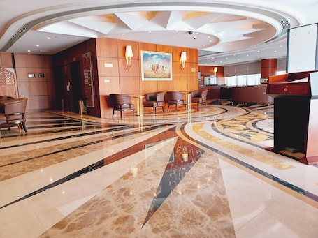 Lobby. Royal Qatar Hotel