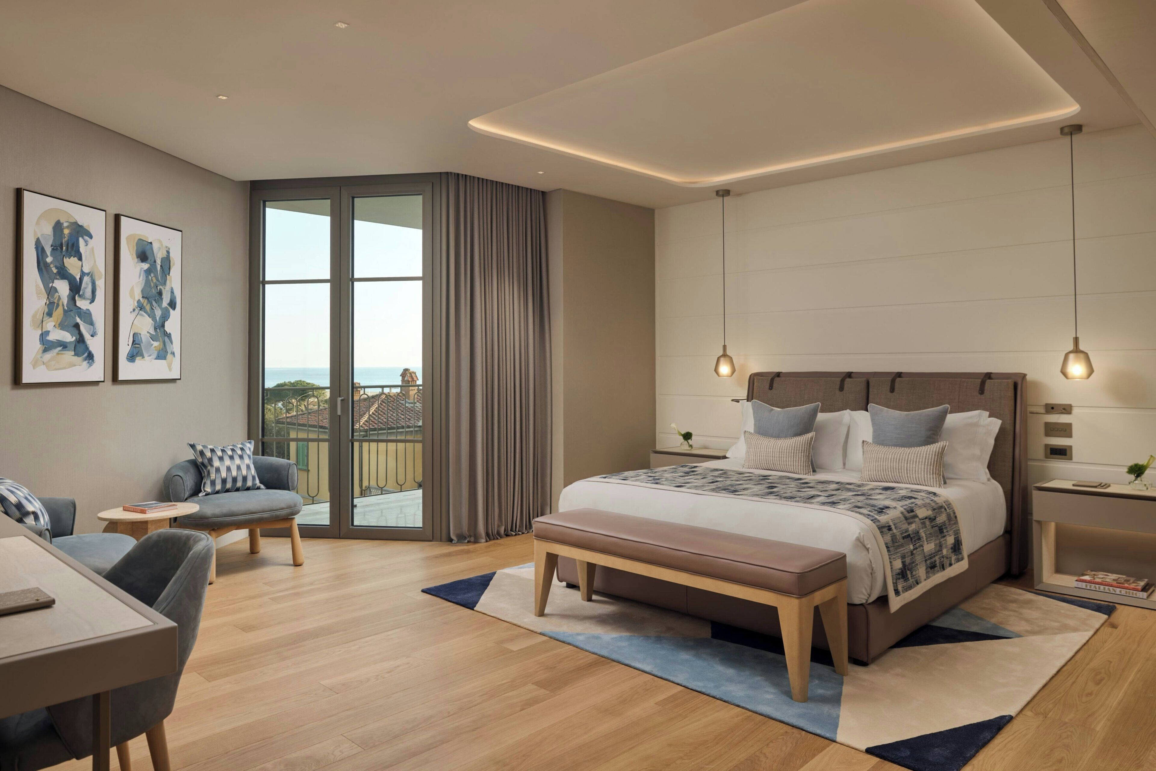 Suite – executive, 1 kingsize-seng, balkong | Safe på rommet, barnesenger, wi-fi (inkludert) og sengetøy