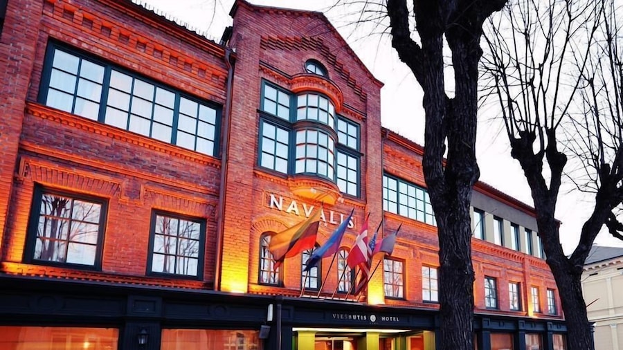 Navalis Hotel