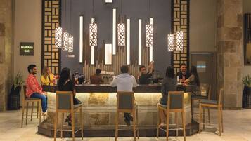 4 bars/lounges, swim-up bar, poolside bar