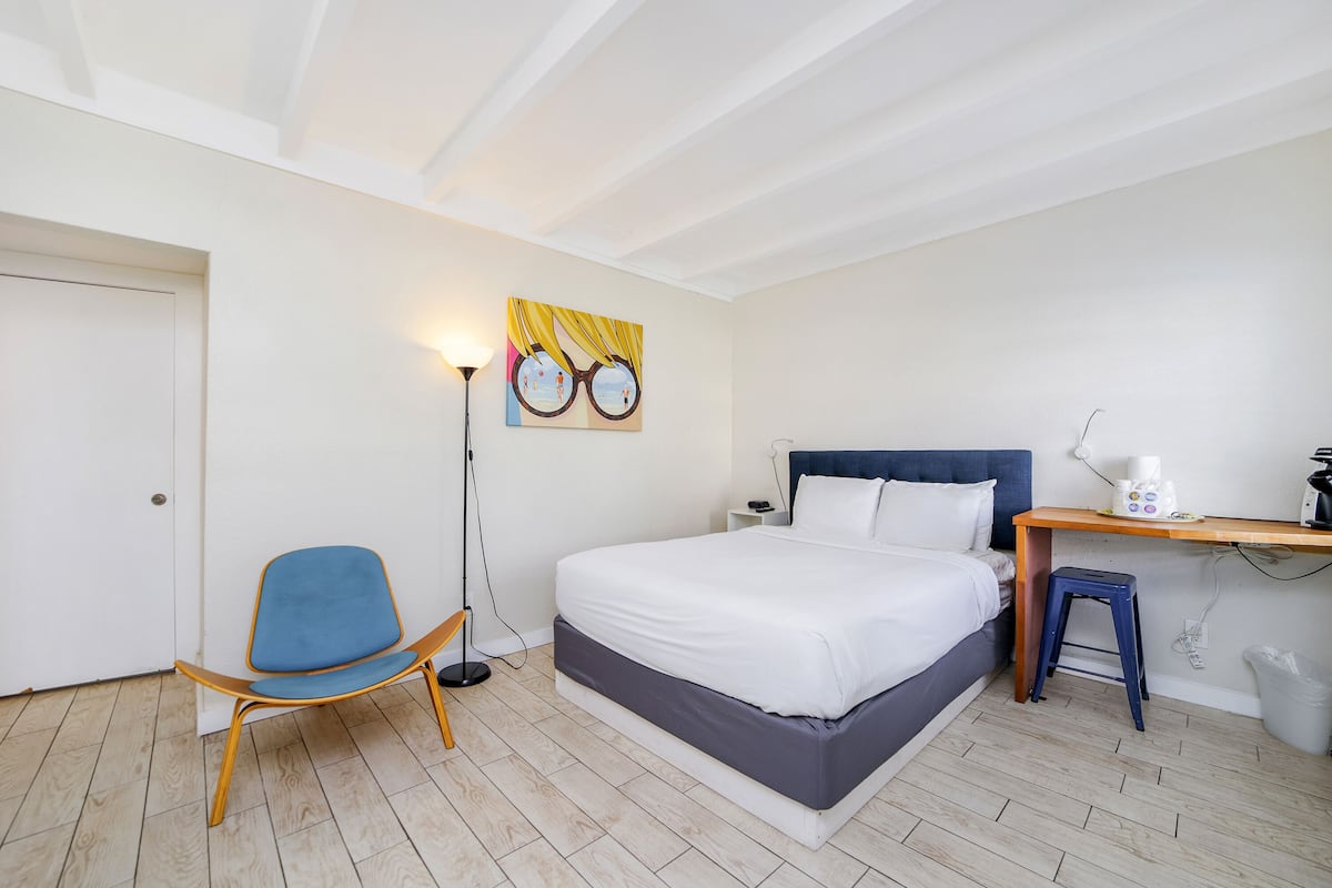 Family Apartment, 2 Bedrooms, Private Bathroom (Self check-in) | In-room safe, desk, laptop workspace, blackout drapes