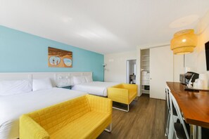 Chambre Deluxe, 2 lits doubles, salle de bains privée (Self check-in)