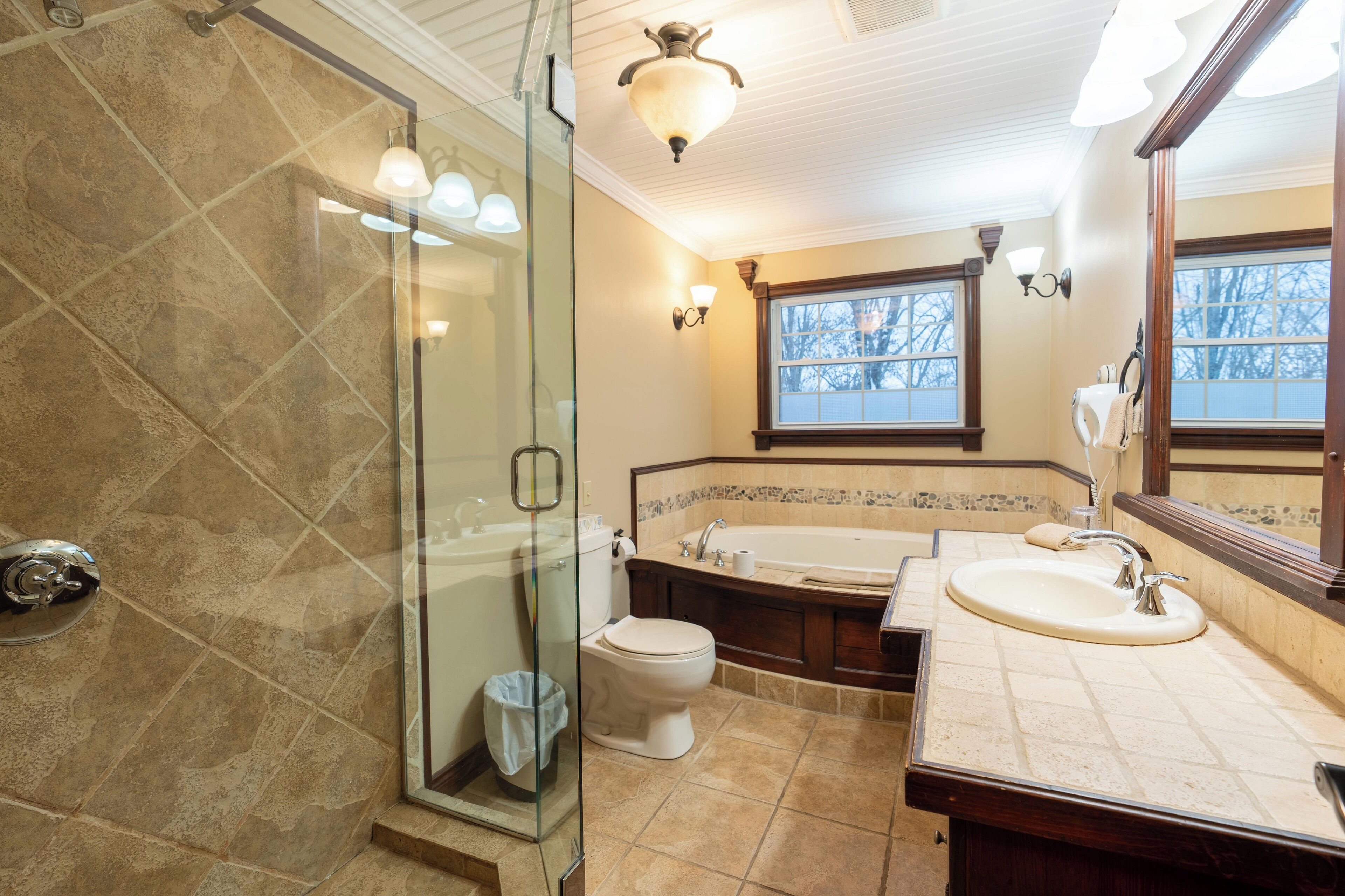 Cottage Luxury, 6 camere da letto (Hilltop) | Bagno | Set di cortesia gratuito, asciugacapelli, asciugamani